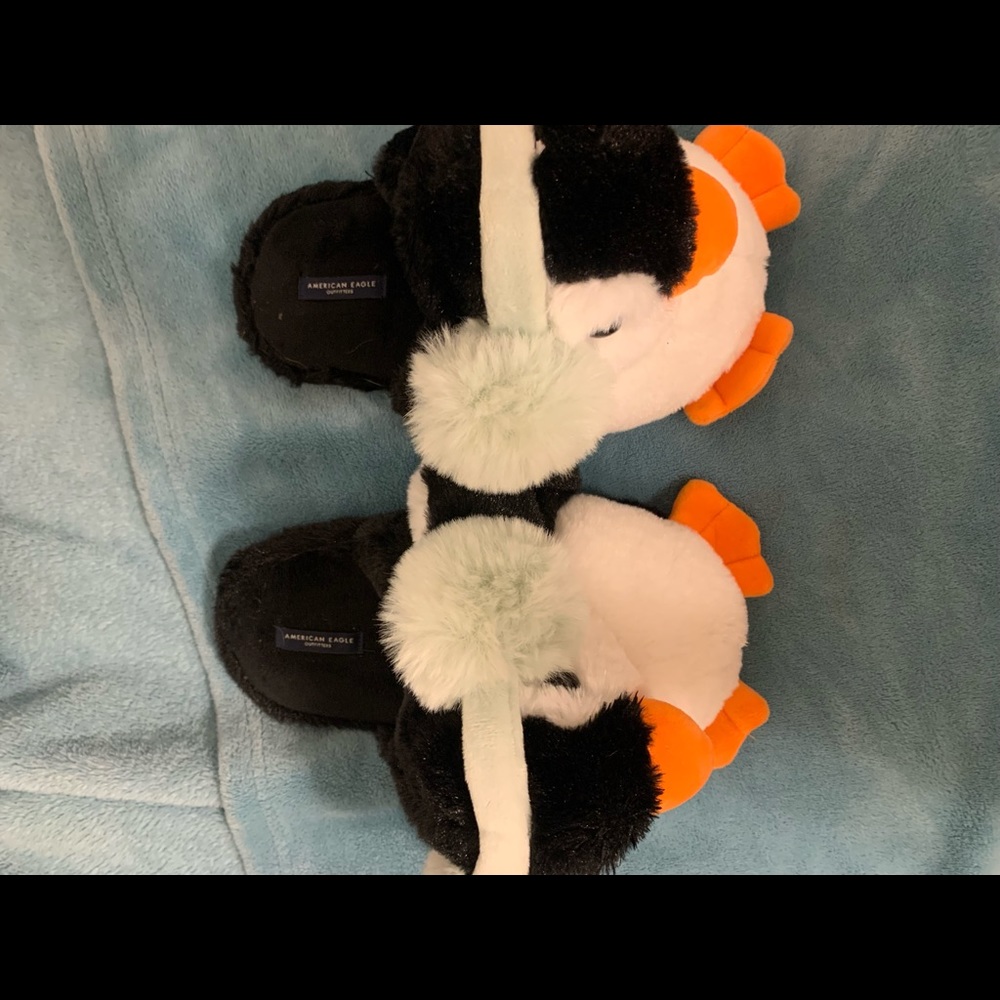 American eagle penguin slipper with muffs